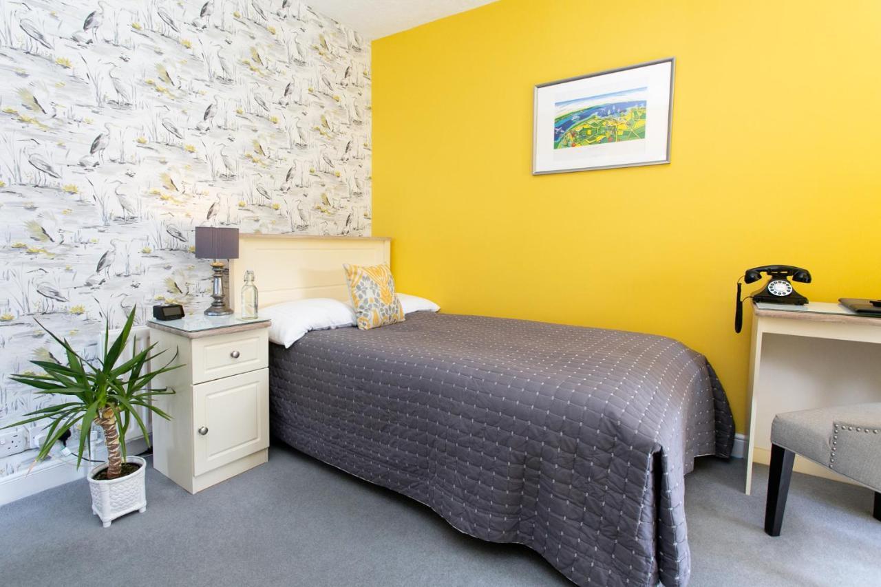 Shelleven Guest House Bangor  Dış mekan fotoğraf